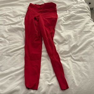 Lululemon base pace 25